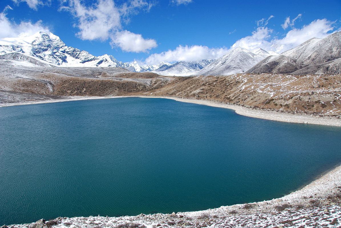 07 Taro Tso At 12:15 we reach Tara Tso (4363m), which has no inlet nor outlet, and is said to be around 40m deep. According to local legends, the lake manifested from a piece of ice brought here by a lama or Milarepa returning from Mount Kailash.